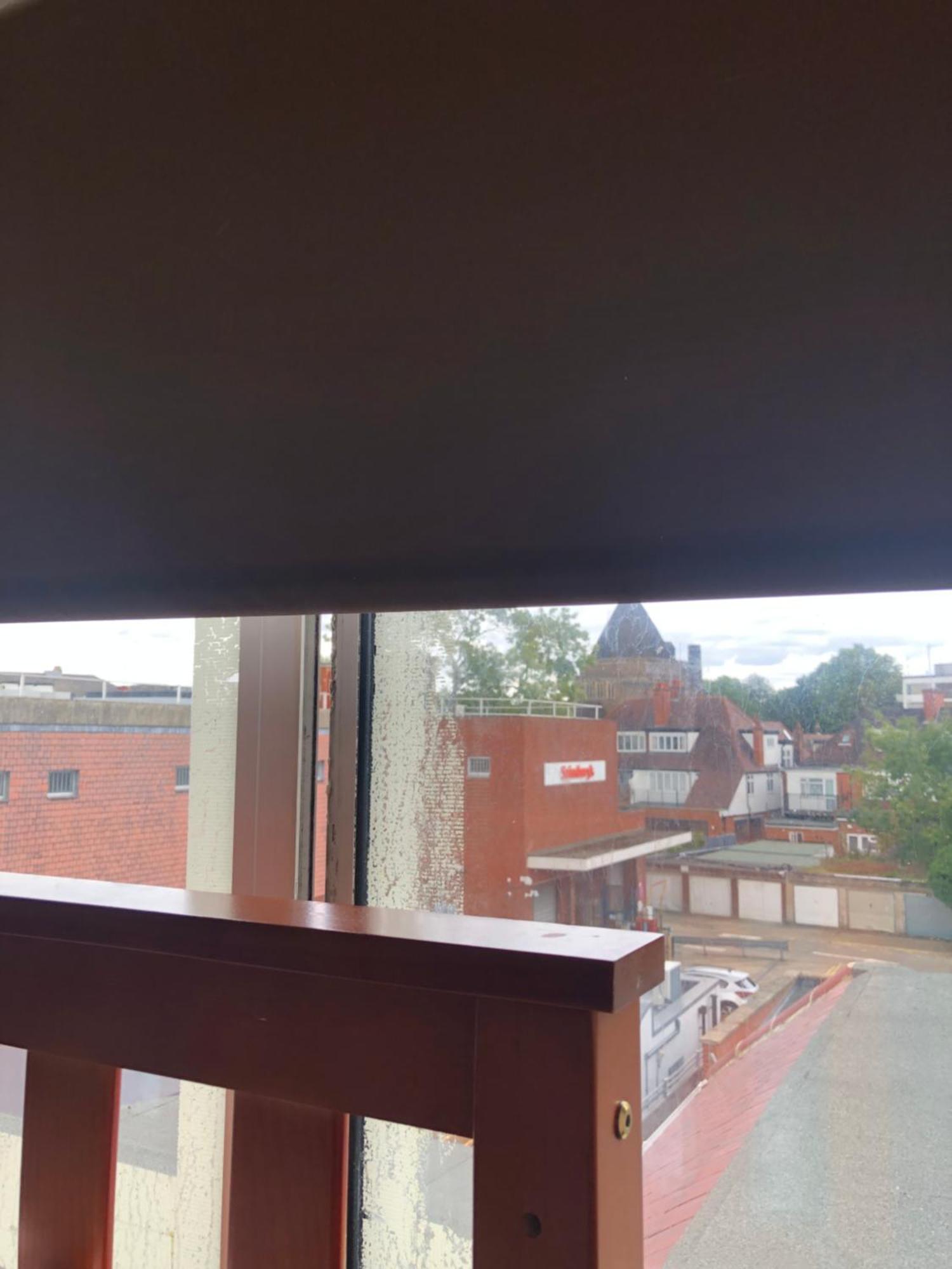 런던 Peaceful Studio-Flat With Driveway In Golders Green 아파트 외부 사진